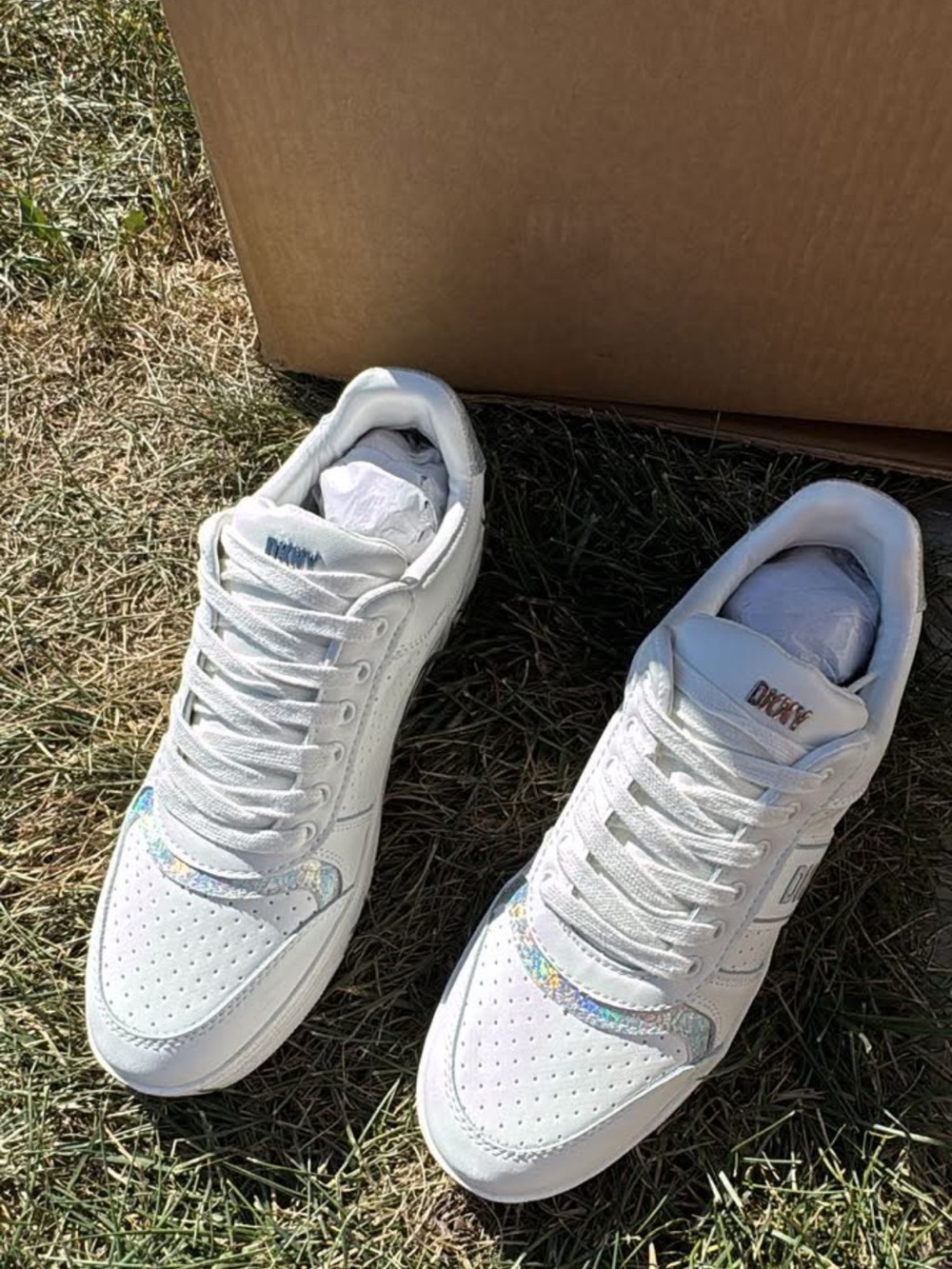 Women’s sneakers
